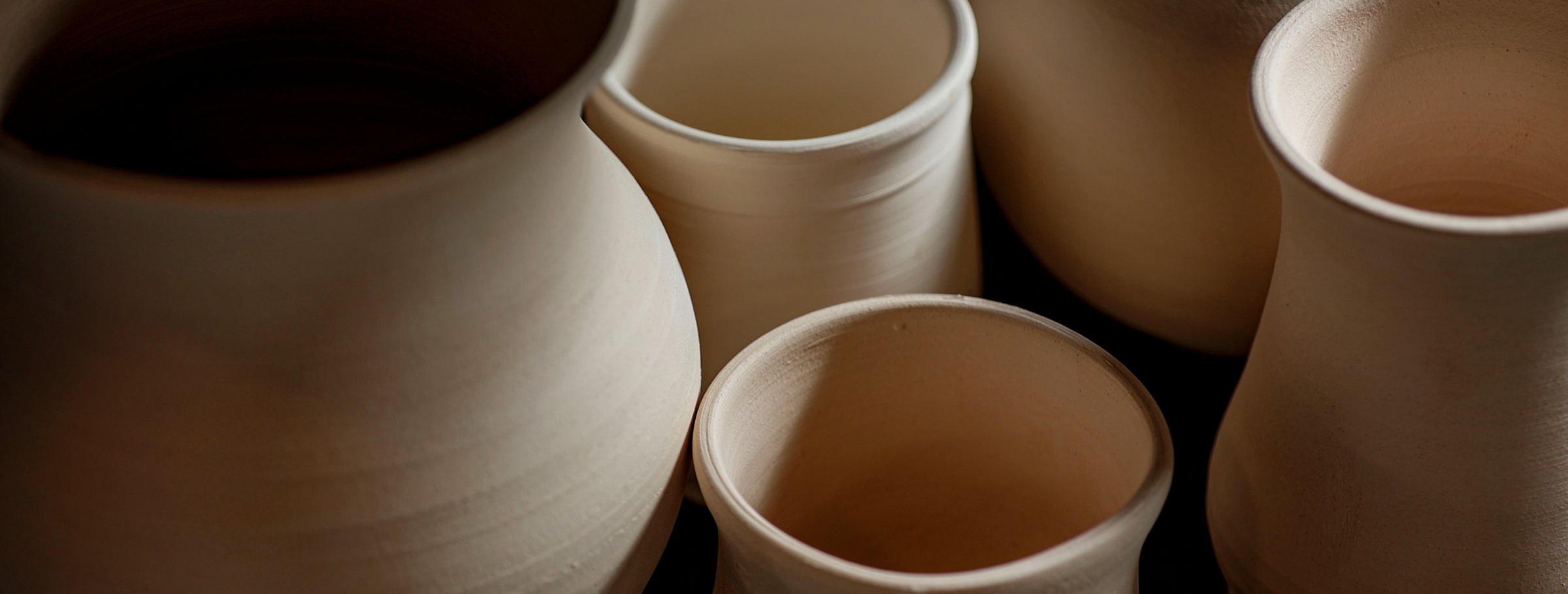 Mudroom Pottery: Blending Tradition and Artistry in Home Design